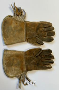 Vintage Gauntlet Gloves Native American Beaded Beads Mountain Design Antique