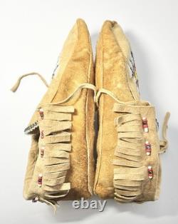 Vintage Handmade Native American Beaded Soft Sole Hide Moccasins Size 9