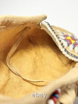 Vintage Handmade Native American Beaded Soft Sole Hide Moccasins Size 9