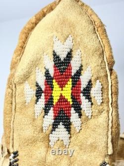 Vintage Handmade Native American Beaded Soft Sole Hide Moccasins Size 9