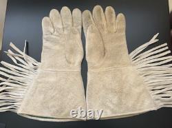 Vintage Indian Beaded Gaunlets, Gloves, Flower Pattern Native American