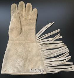 Vintage Indian Beaded Gaunlets, Gloves, Flower Pattern Native American