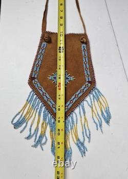 Vintage NATIVE AMERICAN BEADED LEATHER TOBACCO BAG MEDICINE POUCH