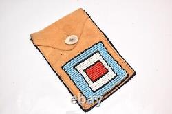 Vintage NATIVE AMERICAN SIOUX Indian BEADED BAG Pouch