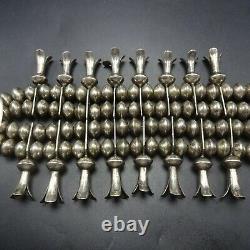 Vintage NAVAJO Sterling Silver Saucer Beads & Cast Naja SQUASH BLOSSOM Necklace