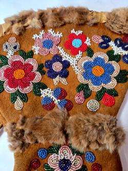 Vintage Native American BEADED GAUNTLET GLOVES 13 Deerskin Suede
