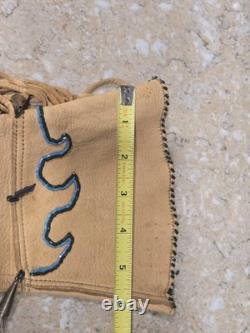Vintage Native American Beaded Leather Gauntlet Style Gloves