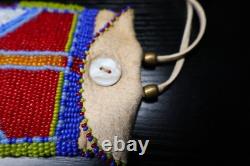 Vintage Native American Beaded Medicine Bag Fine Tight Beadwork Estate