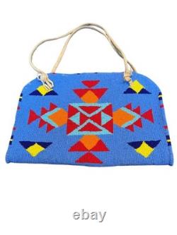Vintage Native American Handcrafted Beaded Purse Measuring 10.5x8