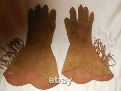 Vintage Native American Handmade Beaded Hide Gauntlet Gloves /Yakama /Saddle/14