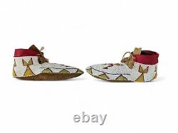 Vintage Native American Indian Blackfeet Beaded Hide Moccasins Early 20th C