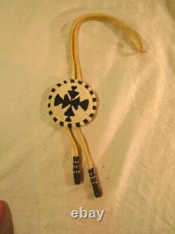 Vintage Native American Indian Lakota Beaded Leather Bolo Tie