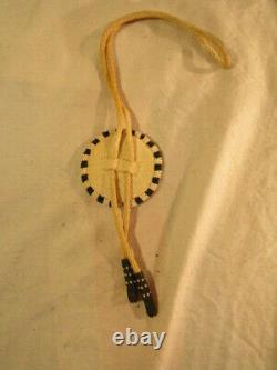 Vintage Native American Indian Lakota Beaded Leather Bolo Tie