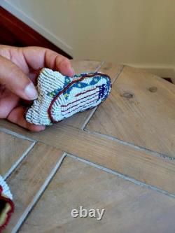 Vintage Native American Indian Lakota Sioux Beaded Baby Child's Moccasins