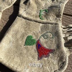 Vintage Native American Indian Leather Beaded Gauntlets Gloves withFringe Women