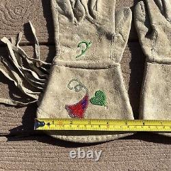 Vintage Native American Indian Leather Beaded Gauntlets Gloves withFringe Women