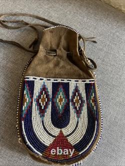 Vintage Native American Indian Leather Hide Beaded Medicine Tobacco Bag Pouch