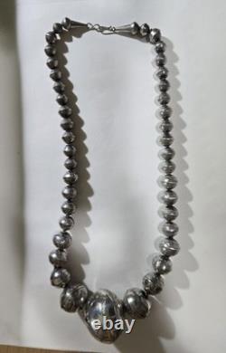 Vintage Native American Indian Sterling Silver Bead Necklace