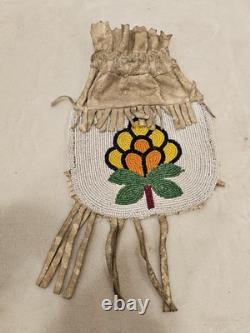 Vintage Native American Indian Suede Beaded Floral Medicine/Tobacco Bag Damaged