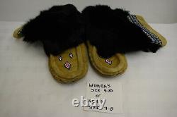 Vintage Native American Moccasins Boots Beaded Pattern With Fur