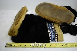 Vintage Native American Moccasins Boots Beaded Pattern With Fur