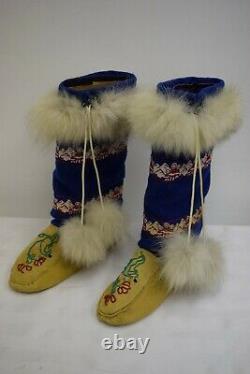Vintage Native American Moccasins Boots Floral Beaded Eskimo Pattern With Fur