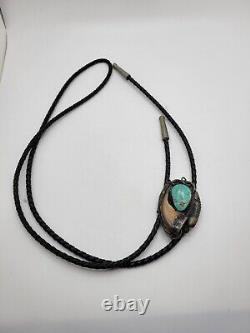 Vintage Native American Navajo Sterling Silver Turquoise Necklace