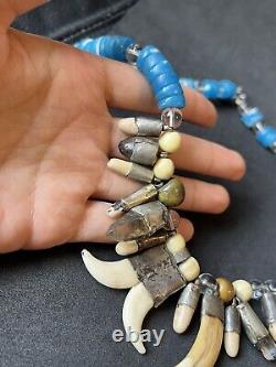 Vintage Native American Navajo Tribal Blue Trade Bead Tooth Claw Necklace