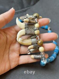 Vintage Native American Navajo Tribal Blue Trade Bead Tooth Claw Necklace