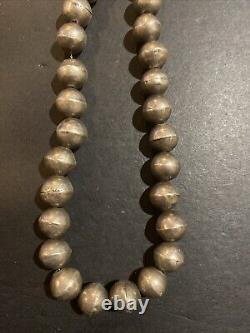 Vintage Native American Sterling Silver Bead Necklace