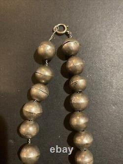 Vintage Native American Sterling Silver Bead Necklace