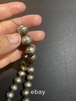 Vintage Native American Sterling Silver Bead Necklace