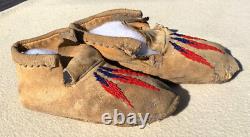 Vintage Plains-Style Native American Beaded Leather Moccasins -1940s-1960s