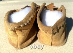 Vintage Plains-Style Native American Beaded Leather Moccasins -1940s-1960s