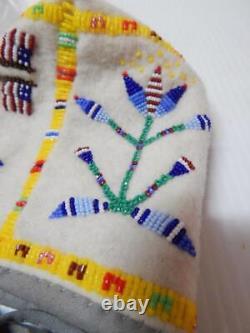 Vintage Santee Sioux Indian Plains Beaded Bonnet American Flags / Horses