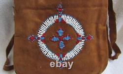 Vintage Sioux Indian Beads Beaded Beadwork Medallion Design & Brown Leather Bag