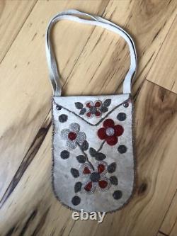 Vintage Sioux So Soft Deer Brain Tanned Leather Beaded Pouch Size 5 1/2 X 8