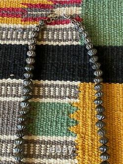 Vintage Sterling Silver Fluted Navajo Bench Bead Necklace 18 1/2 Long