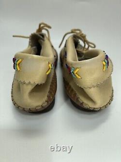 Vintage TAOS Buckskin Leather Beaded Moccasins Native American Indian Gypsy