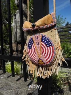 Vtg Native American Beaded Deerskin Fringe Medicine Bag, USA FLAG
