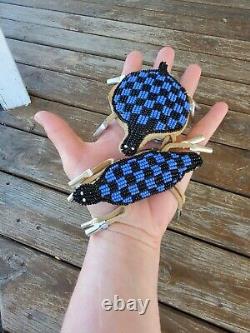 Vtg Native American Beaded Lizard & Turtle Horsehair Fetish Amulet Pouches