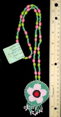 Vtg Native American Hand Beaded Flower Necklace with Original Tag Coushatta