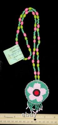 Vtg Native American Hand Beaded Flower Necklace with Original Tag Coushatta